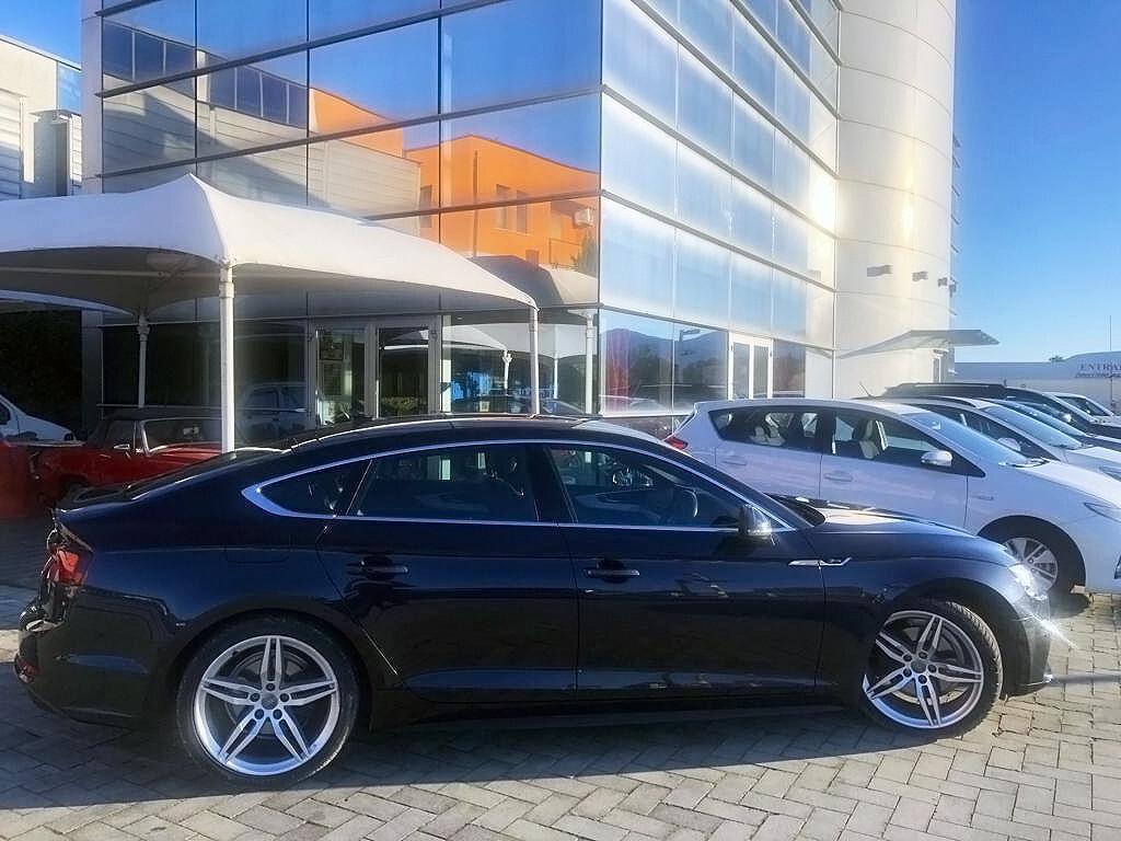 Audi A5 Sportback 40 2.0 tdi S-Line190cv s-tronic