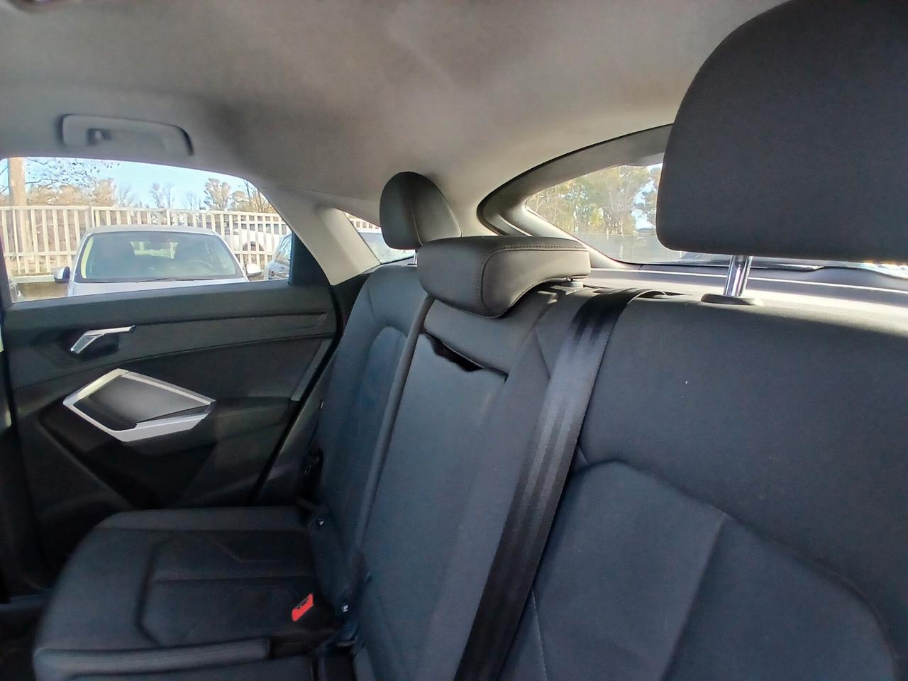 Audi Q3 SPB 35 TDI quattro S tronic S line edition