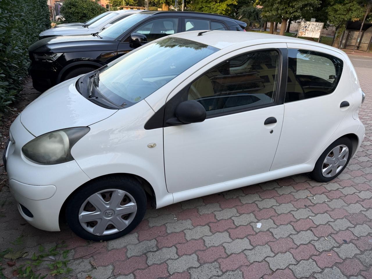 Toyota Aygo 1.0 12V VVT-i 5 porte Sol Connect