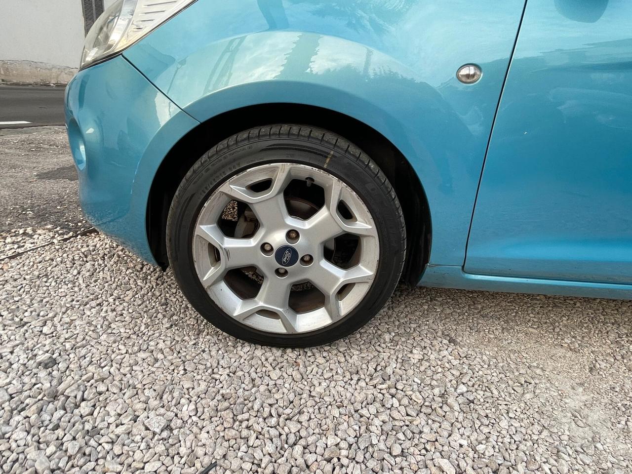 Ford Ka 1.3 TDCi 75CV