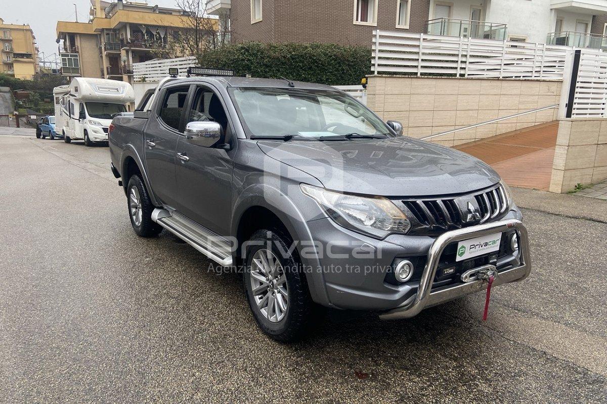 MITSUBISHI L200 2.4 DI-D/154CV Double Cab Intense