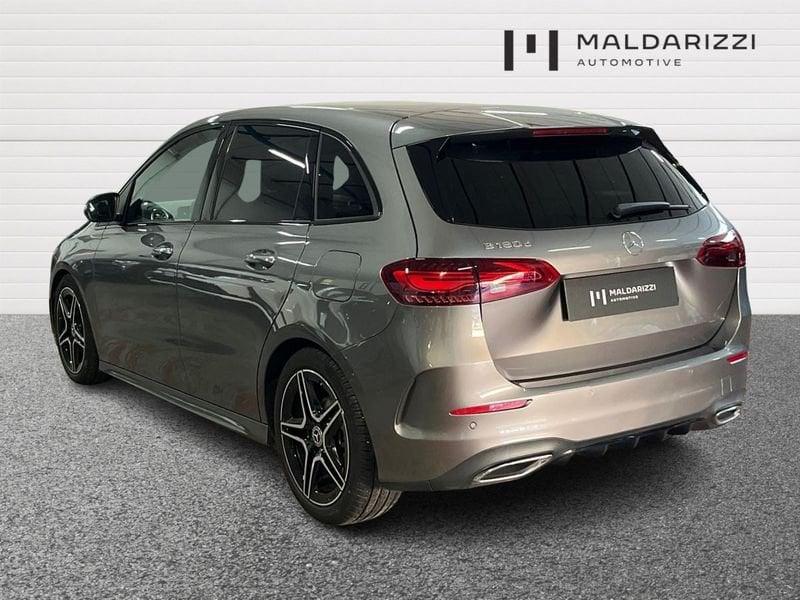 Mercedes-Benz Classe B - W247 2023 B 180 d AMG Line Advanced Plus auto