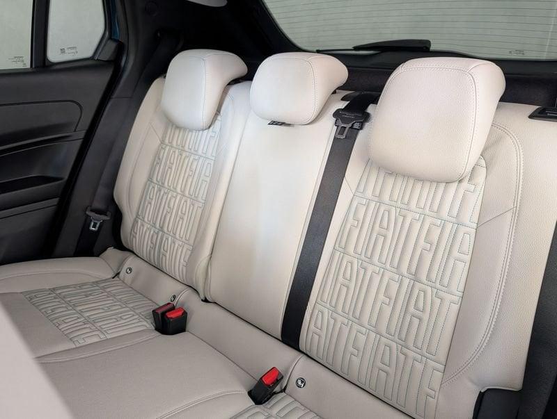 FIAT 600 600 Hybrid 100 CV DCT MHEV La Prima IVA ESPOSTA