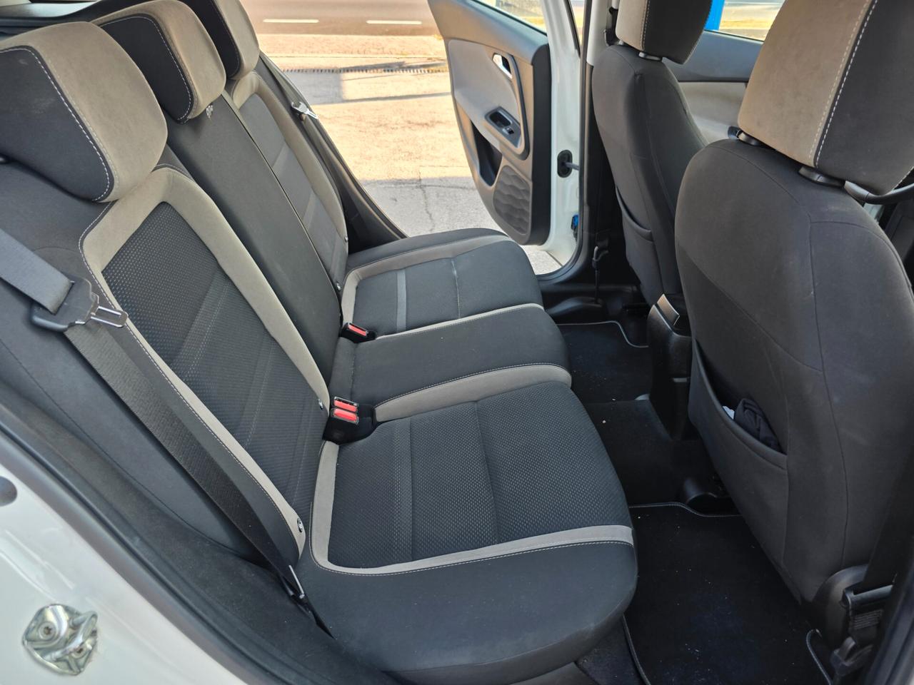 Fiat Tipo 1.6 Mjt S&S DCT SW S-Design con 180.000km