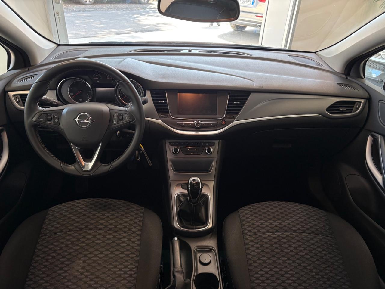Opel Astra 1.6 CDTi 110CV Start&Stop 5 porte Innovation