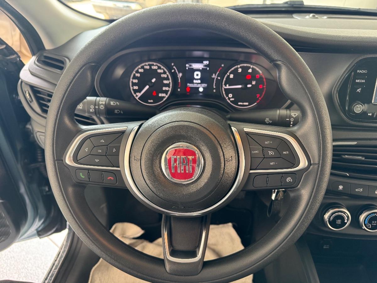 FIAT - Tipo - 1.6 Mjt S&S 5p. Garmin RETROCAMERA/ UNICO PROP/ CARPLAY