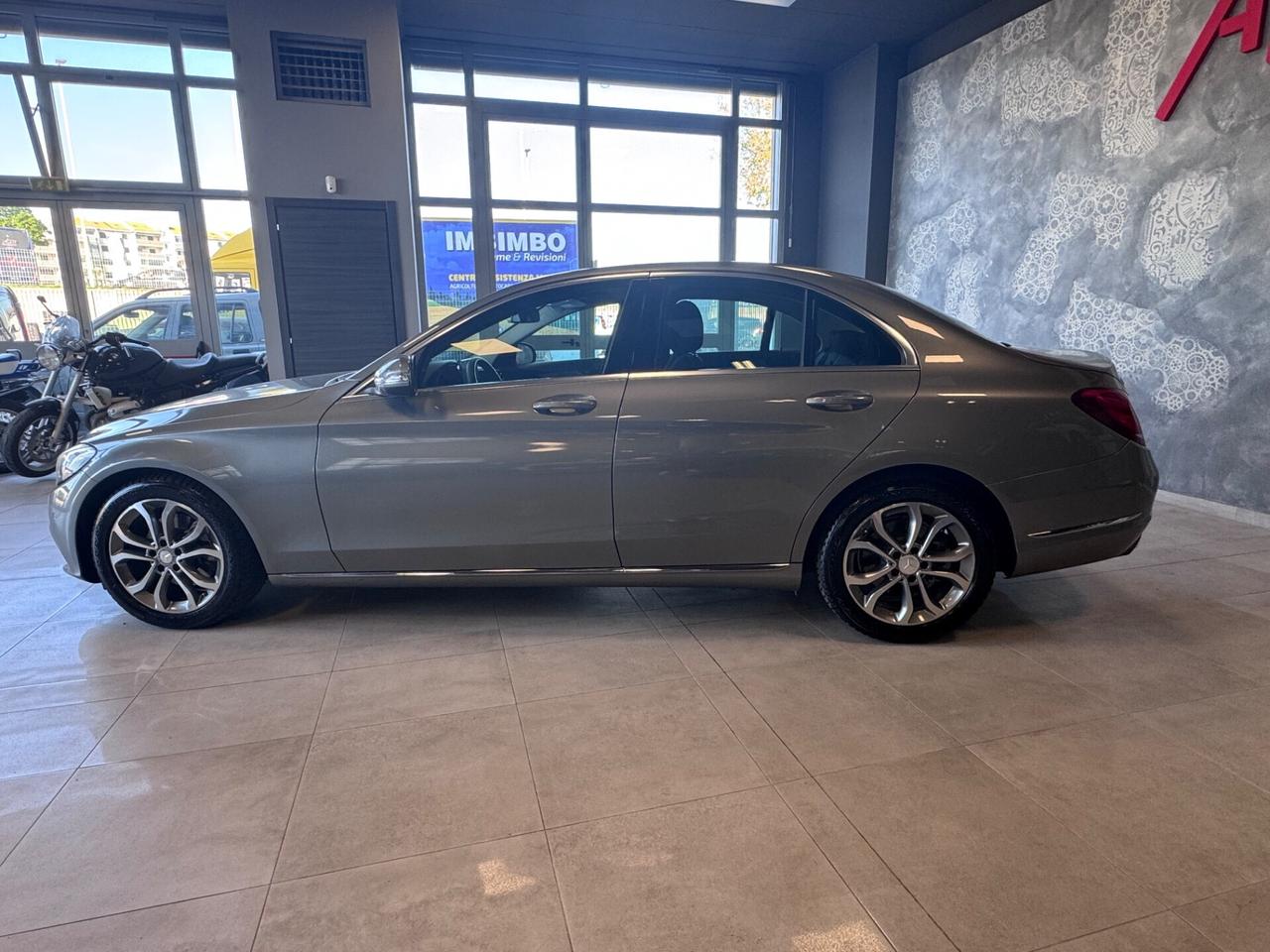 MERCEDES C220 CDI EXECUTIVE AUTOMATICA PLUS
