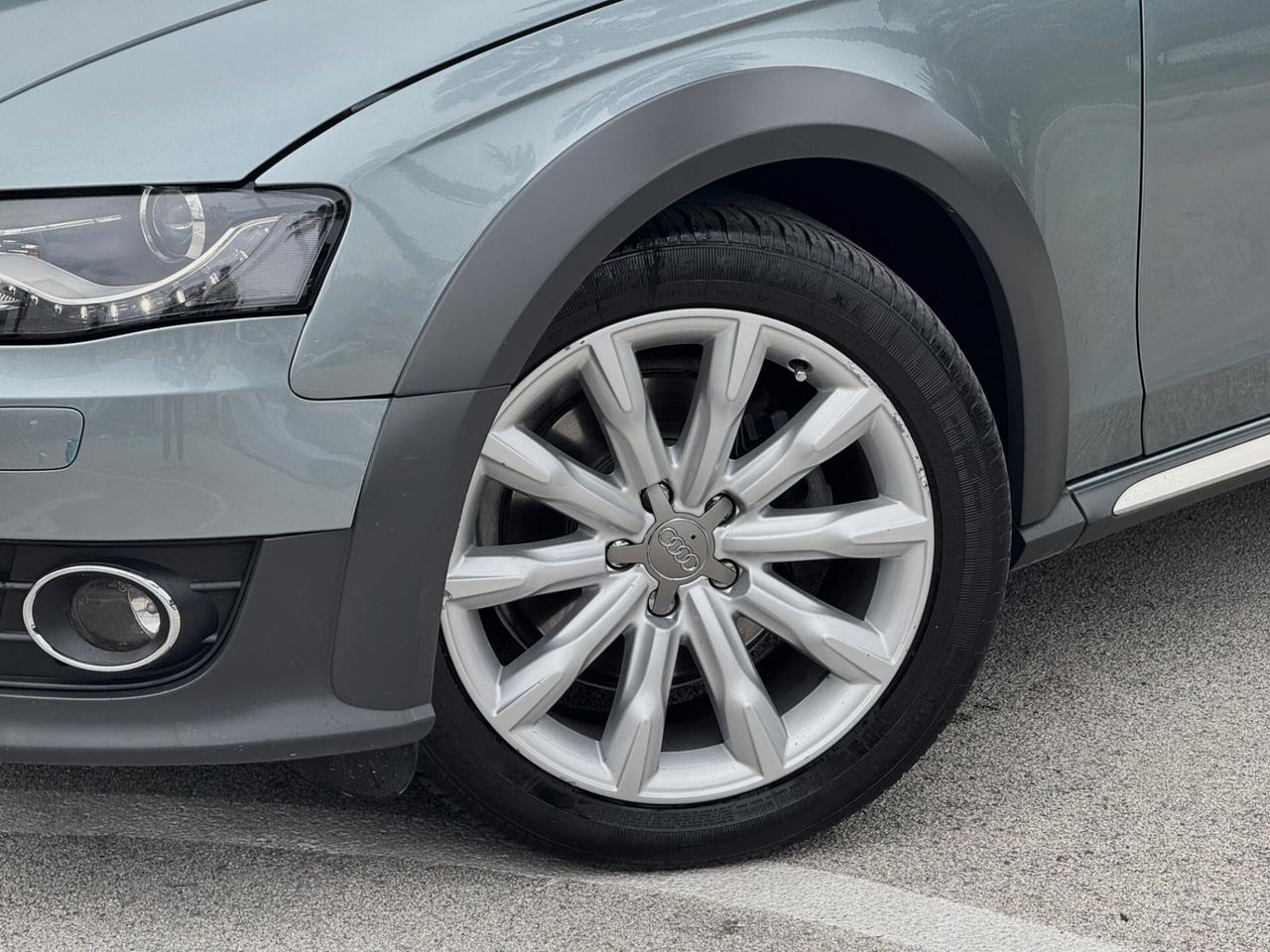 Audi A4 allroad 2.0 TDI 16V Quattro 170CV LED