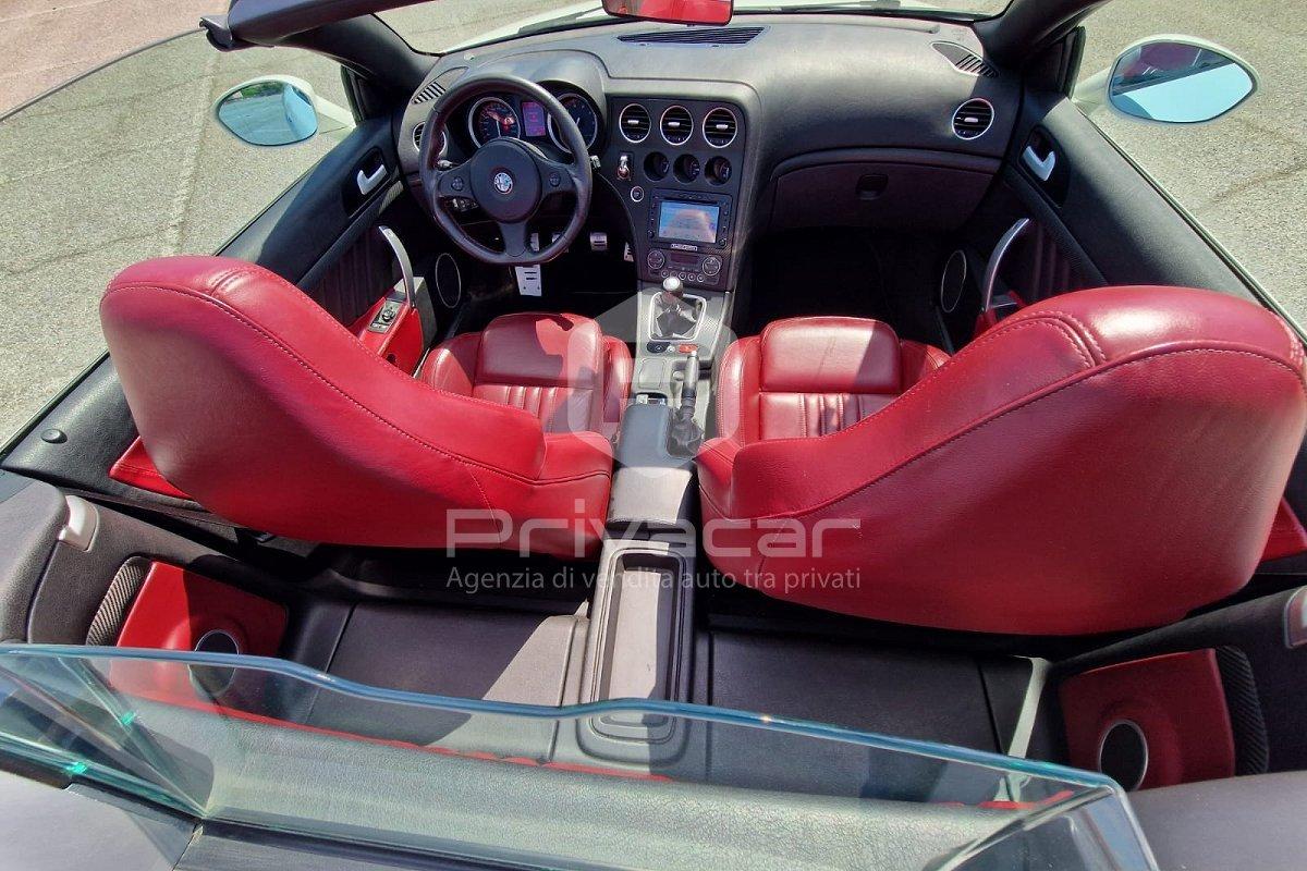 ALFA ROMEO Spider 1750 TBi