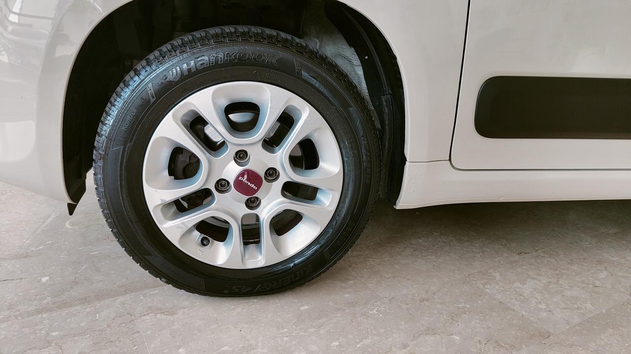 Fiat Panda 1.2 Lounge OK NEO PATENTATI 77.800 KM