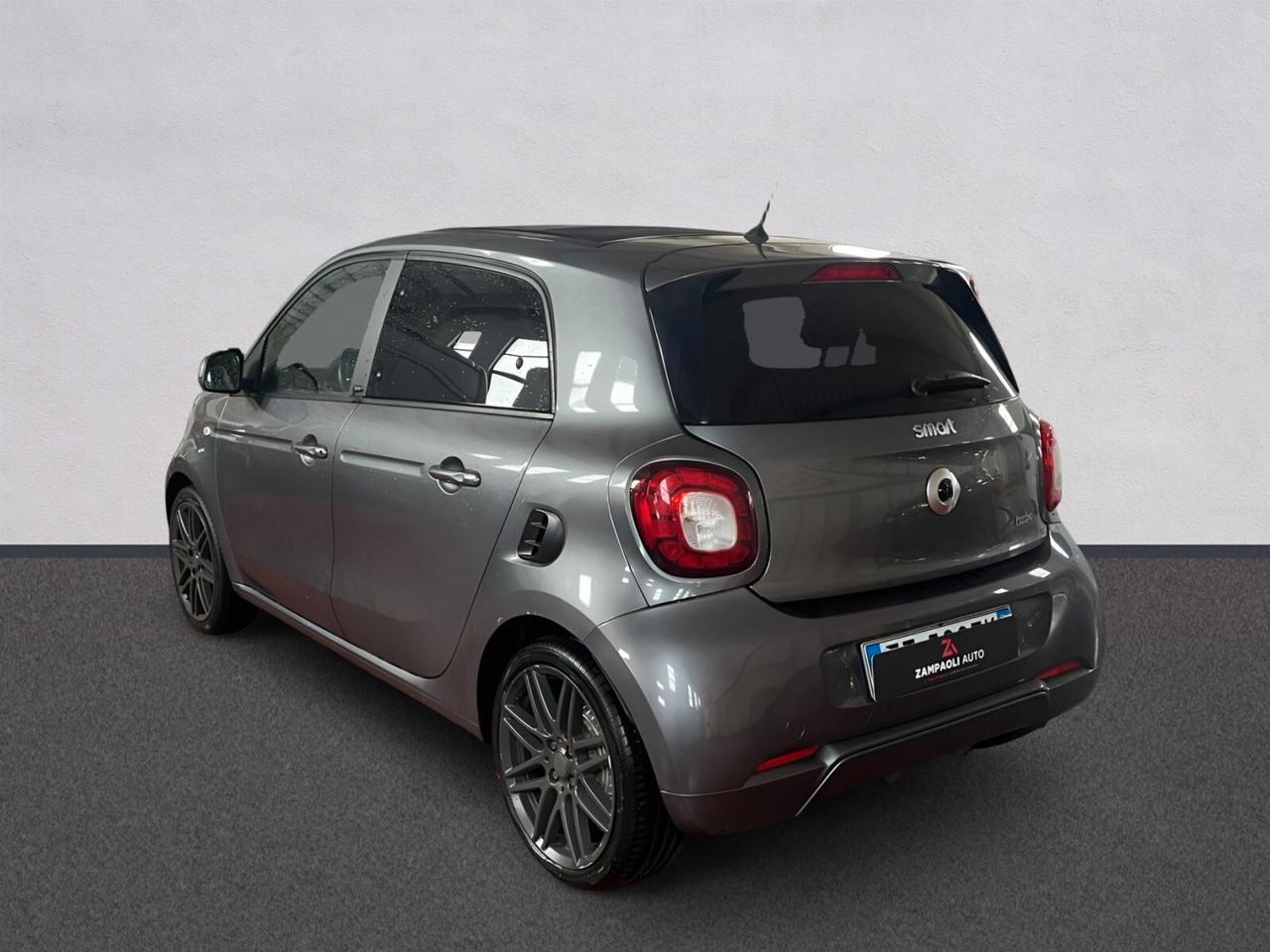 Smart ForFour Turbo Prime Brabus| da €268,00 al mese