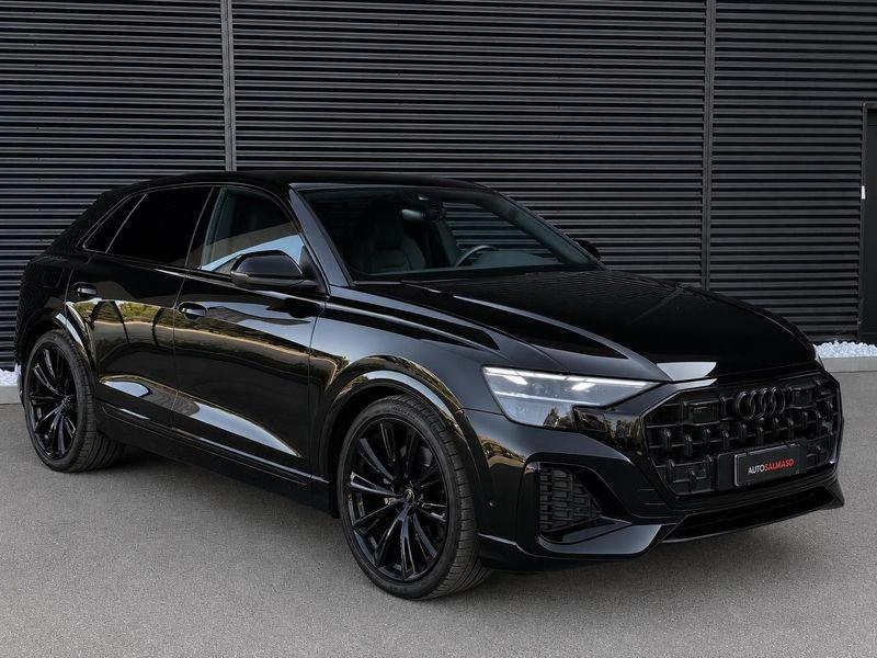Audi Q8 50 TDI 210kW quattro tip. S Line Edition 286 CV