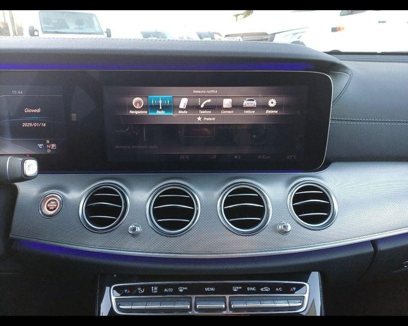 Mercedes-Benz Classe E E 220d 4Matic Premium