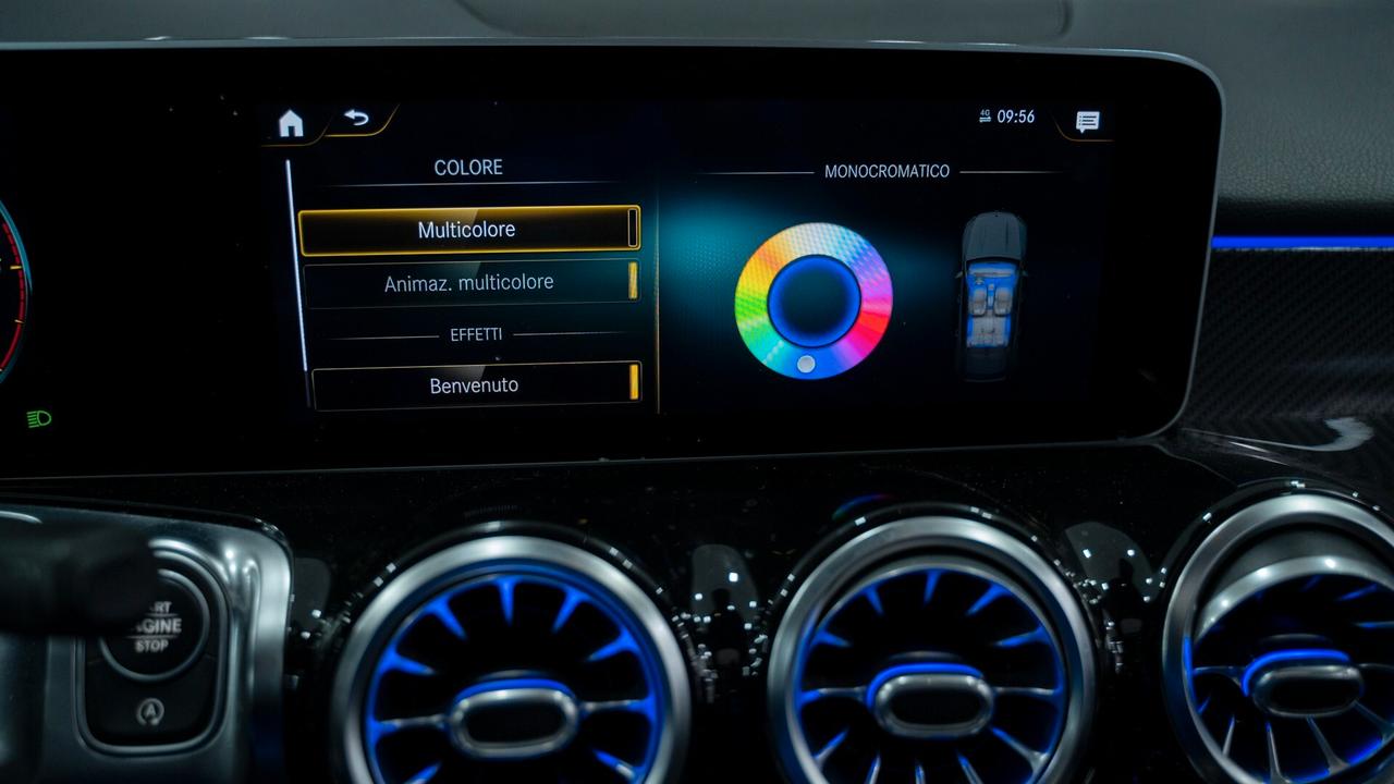 Mercedes-benz GLB 200 D PREMIUM PLUS AMG TETTO PACK LUCI XENON NAVI FULL OPTIONAL