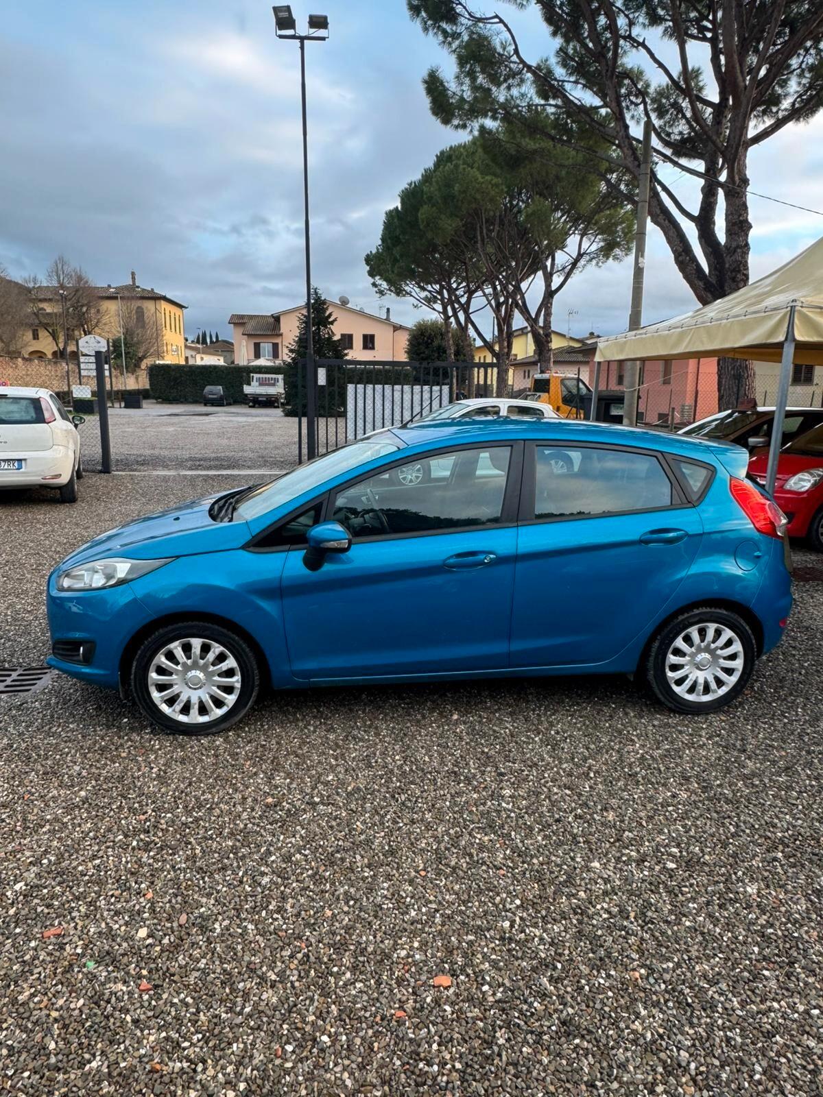 Ford Fiesta 1.5 TDCi 75CV 5 porte Titanium