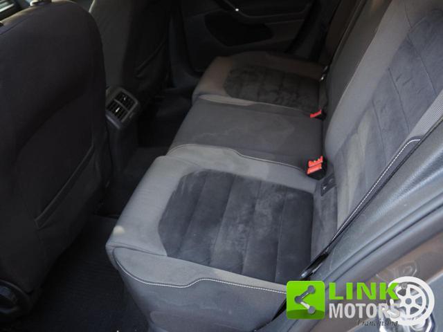 VOLKSWAGEN Golf 2.0 TDI DSG 5p. Highline BlueMotion