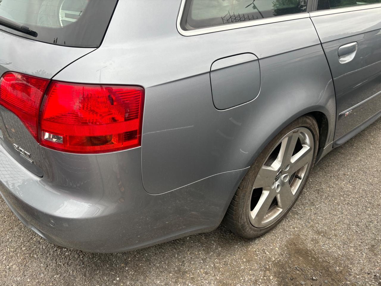 Audi A4 2.0 16V TFSI Avant quattro modello Sline nuova