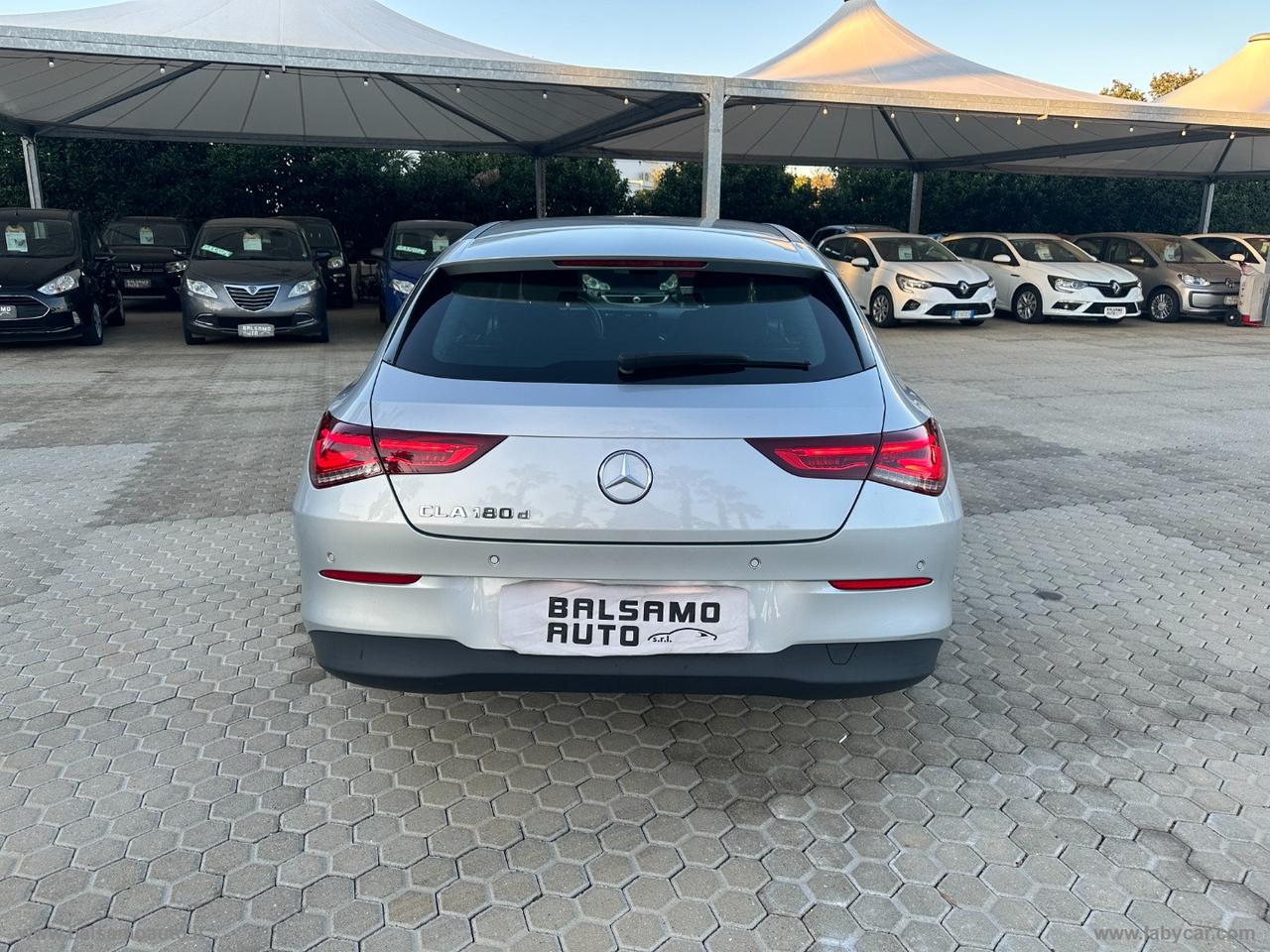 MERCEDES-BENZ CLA 180 d Aut. Shooting Brake Bus. Extra