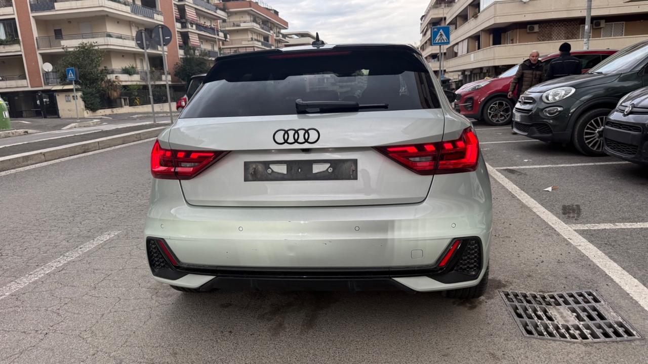 Audi A1 SPB 30 TFSI S line editionLED NAVI KAMERA CERCHI 18 PDC BLUETOOTH CLIMA AUTOMATICO