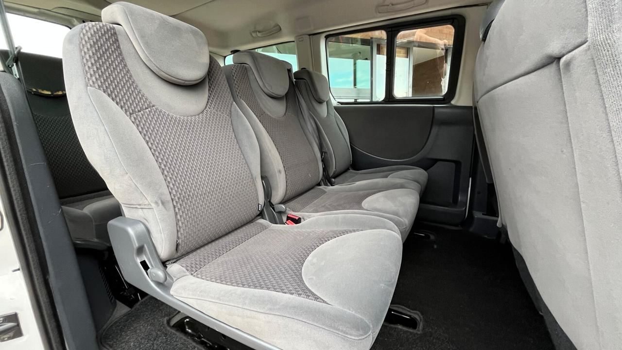 Citroen Jumpy 2.0HDI 9 posti gancio traino