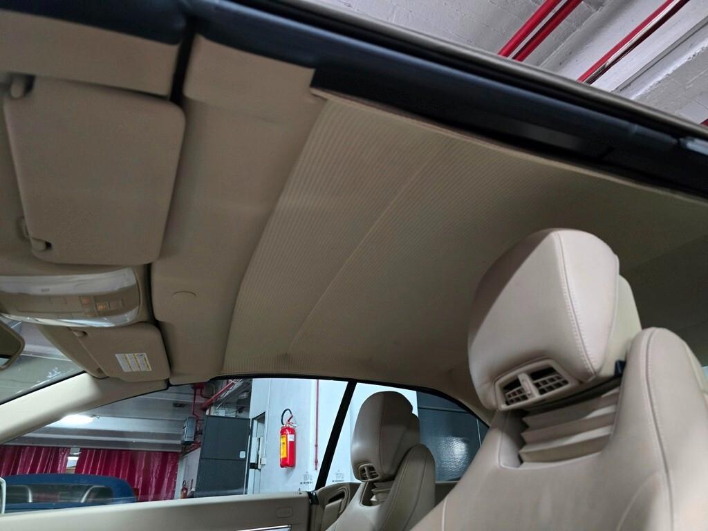 Mercedes-benz E 250 CGI Cabrio BlueEFFICIENCY Avantgarde BOOK SERVICE
