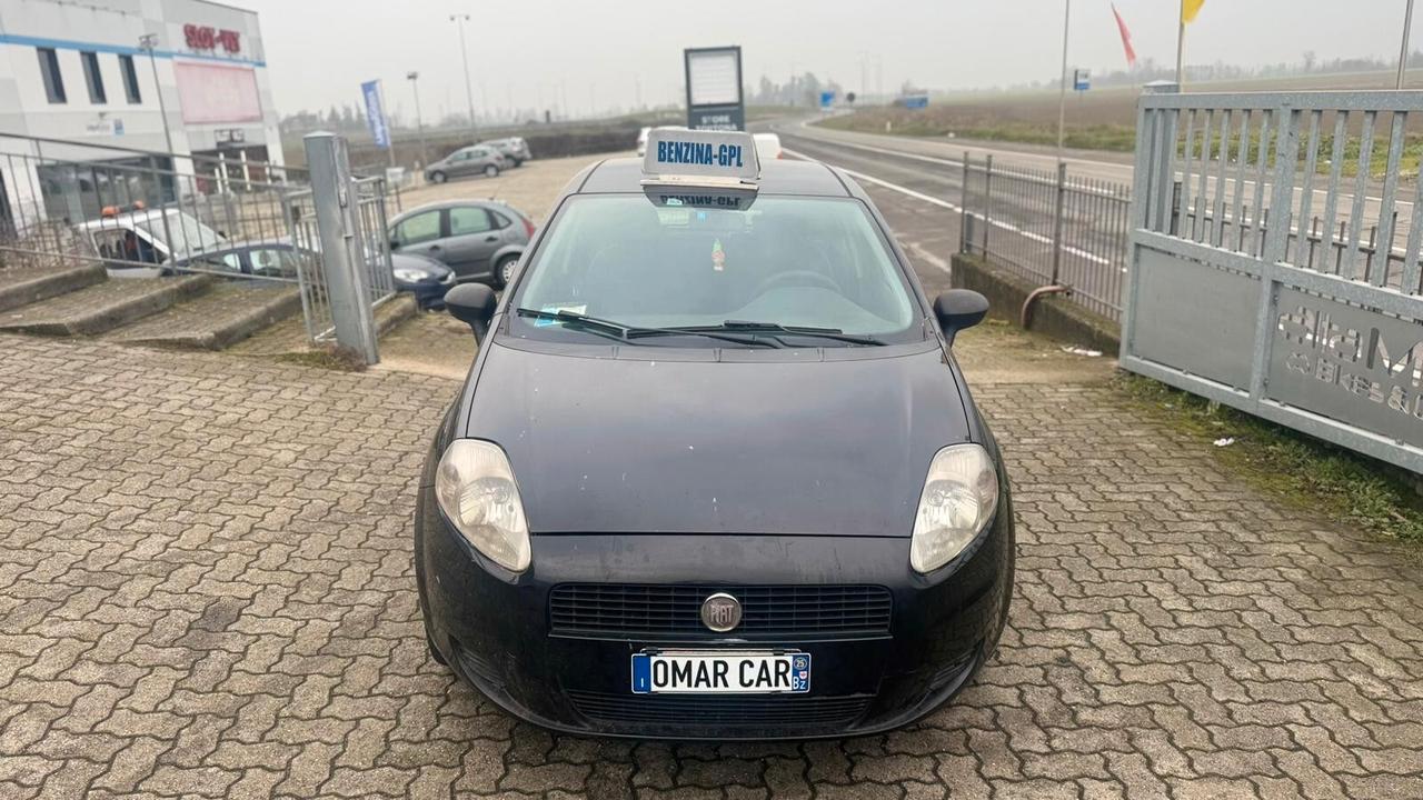 Fiat G.PUNTO 1.2 B/GPL 2013 NEOP.