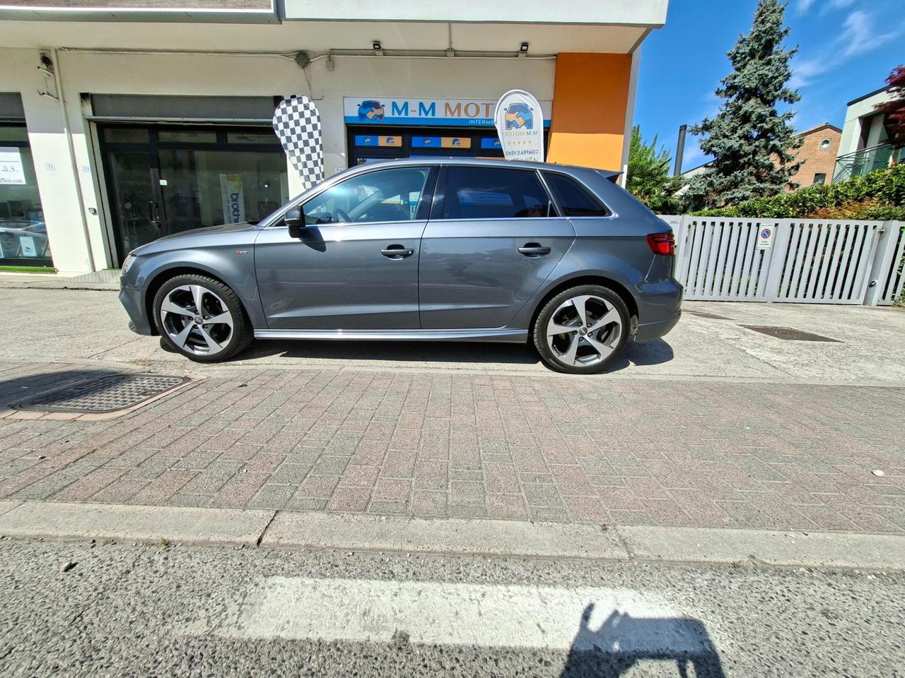 Audi A3 Sportback 30 1.6 tdi Business 116cv s-tronic my19