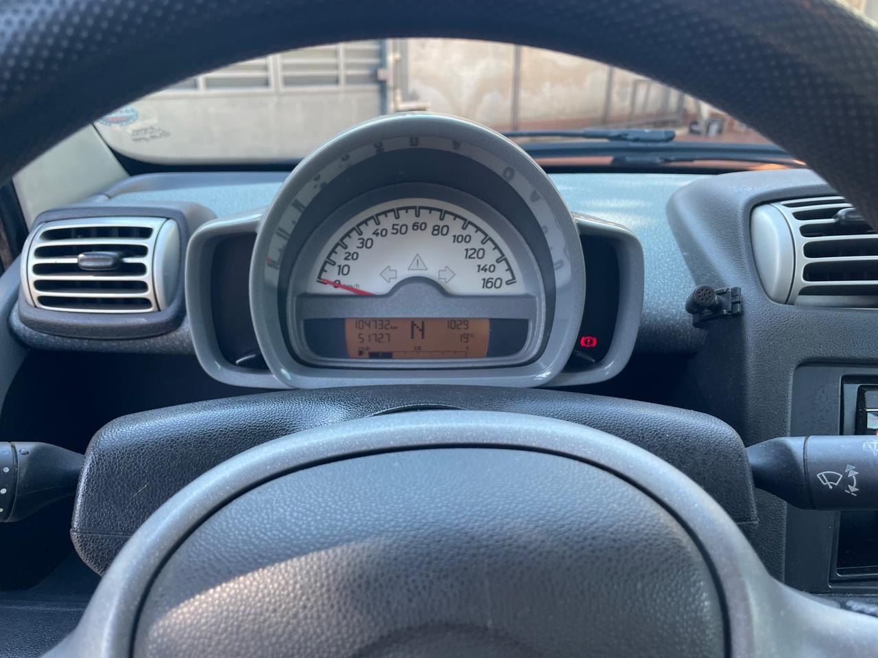 Smart ForTwo 1000 52 kW coupé pure