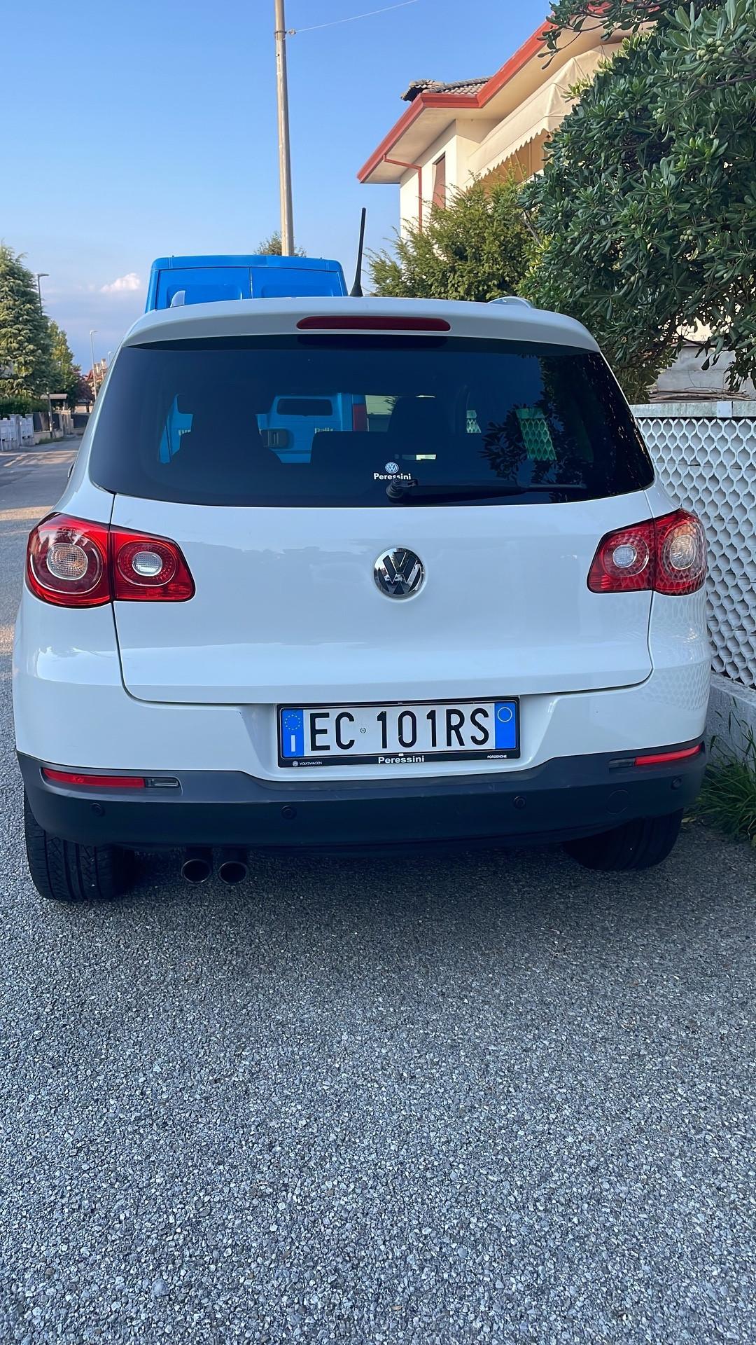 Volkswagen Tiguan 2.0 TSI 4MOTION DSG Sport & Style