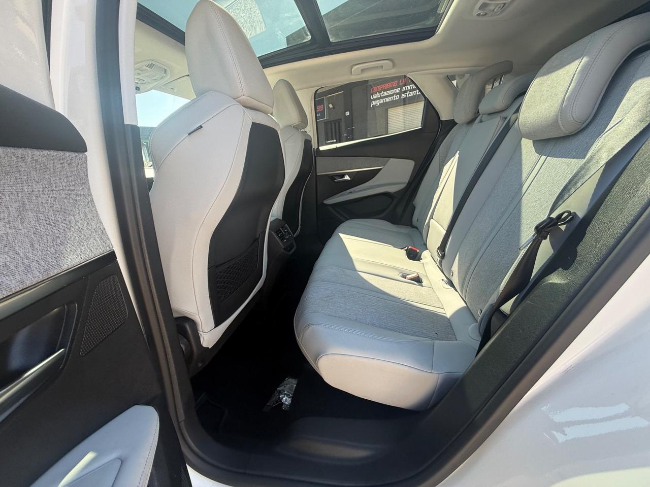 Peugeot 3008 PureTech Turbo 130 S&S EAT8 Allure