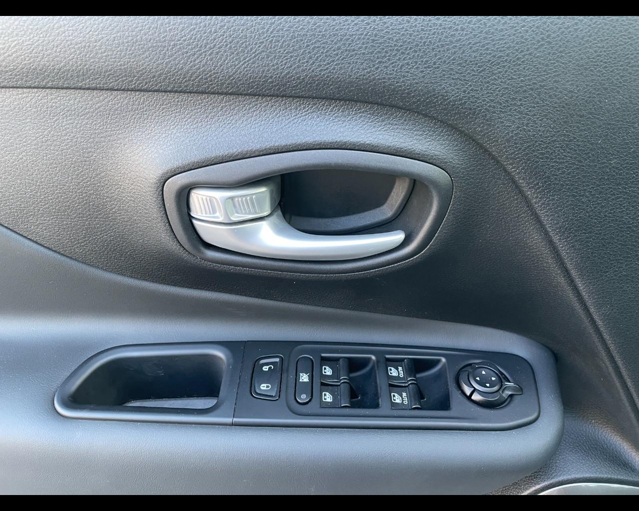 JEEP Renegade E-Hybrid My23 Longitude (Stock) 1.5 Turbo T4 E-Hybrid 130cv Fwd