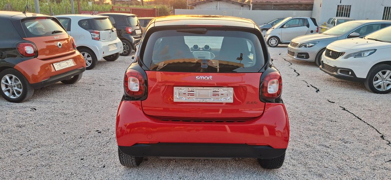 Smart ForTwo 70 1.0 NESSUN OBBLIGO DI FINANZIAMENTO GAR.12 MESI