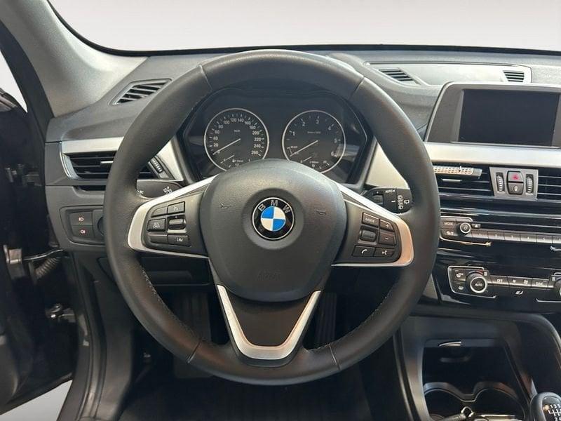 BMW X1 (F48) sDrive16d Advantage