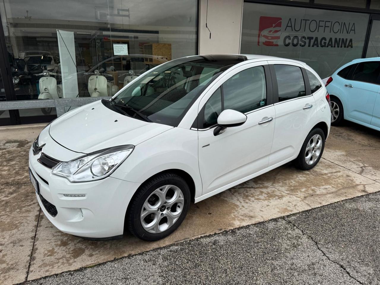 Citroen C3 PureTech 82 Live Edition