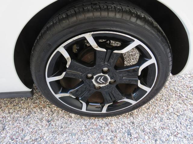 DS AUTOMOBILES DS 3 1.4 HDi 70 So Chic