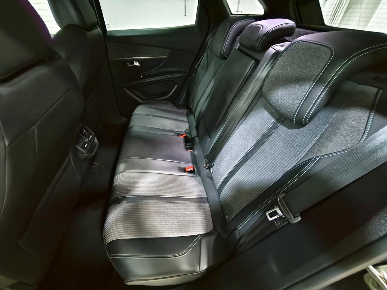 Peugeot 3008 PureTech Turbo 130 S&S EAT8 Allure