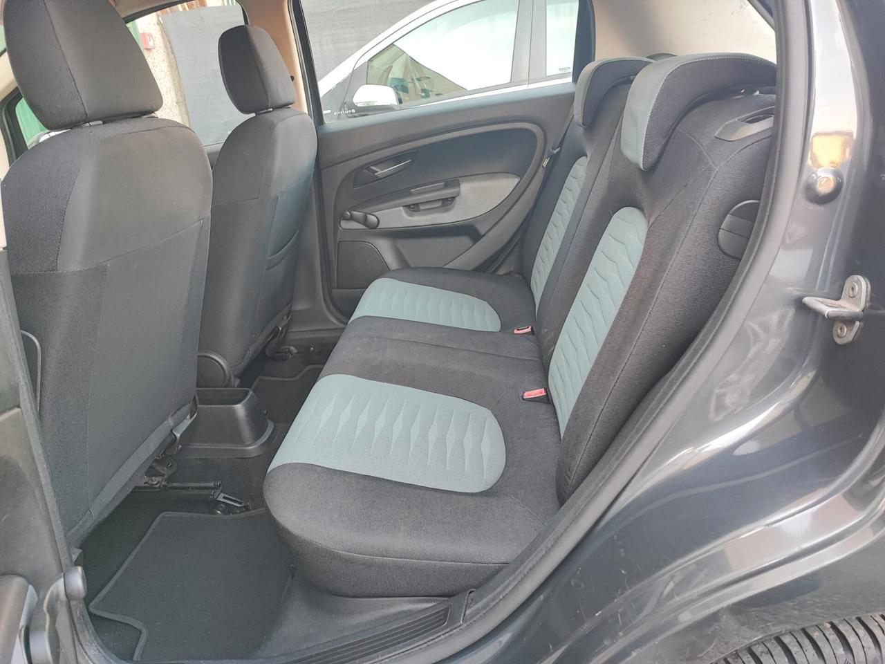 Fiat Grande Punto 1.4 BENZINA METANO UNICO PROPRIETARIO 2009