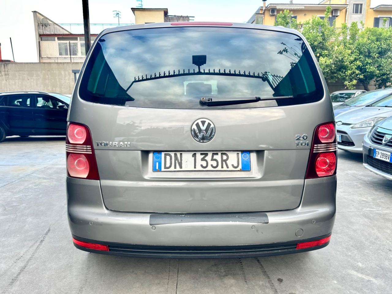 Volkswagen Touran 2.0 TDI 140cv 7 posti