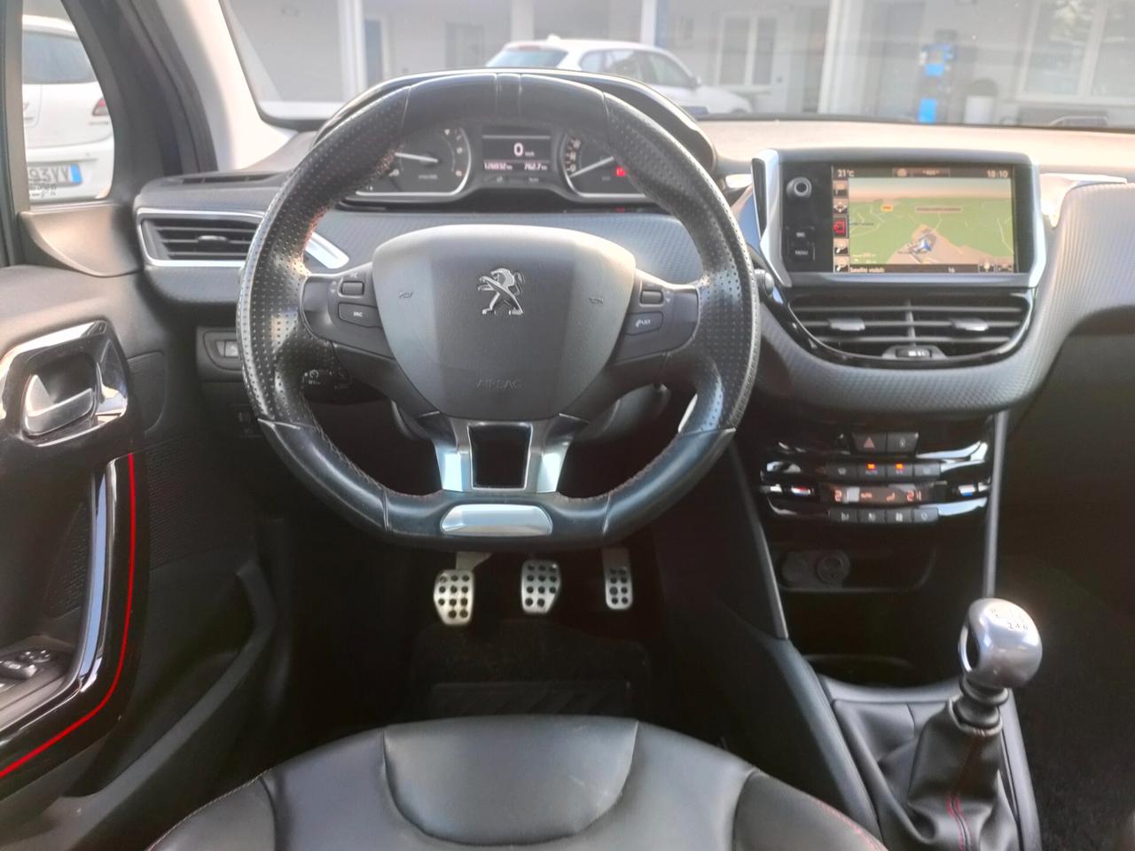 Peugeot 208 BlueHDi 120 S&S 5 porte GT Line NEOPATENTATI