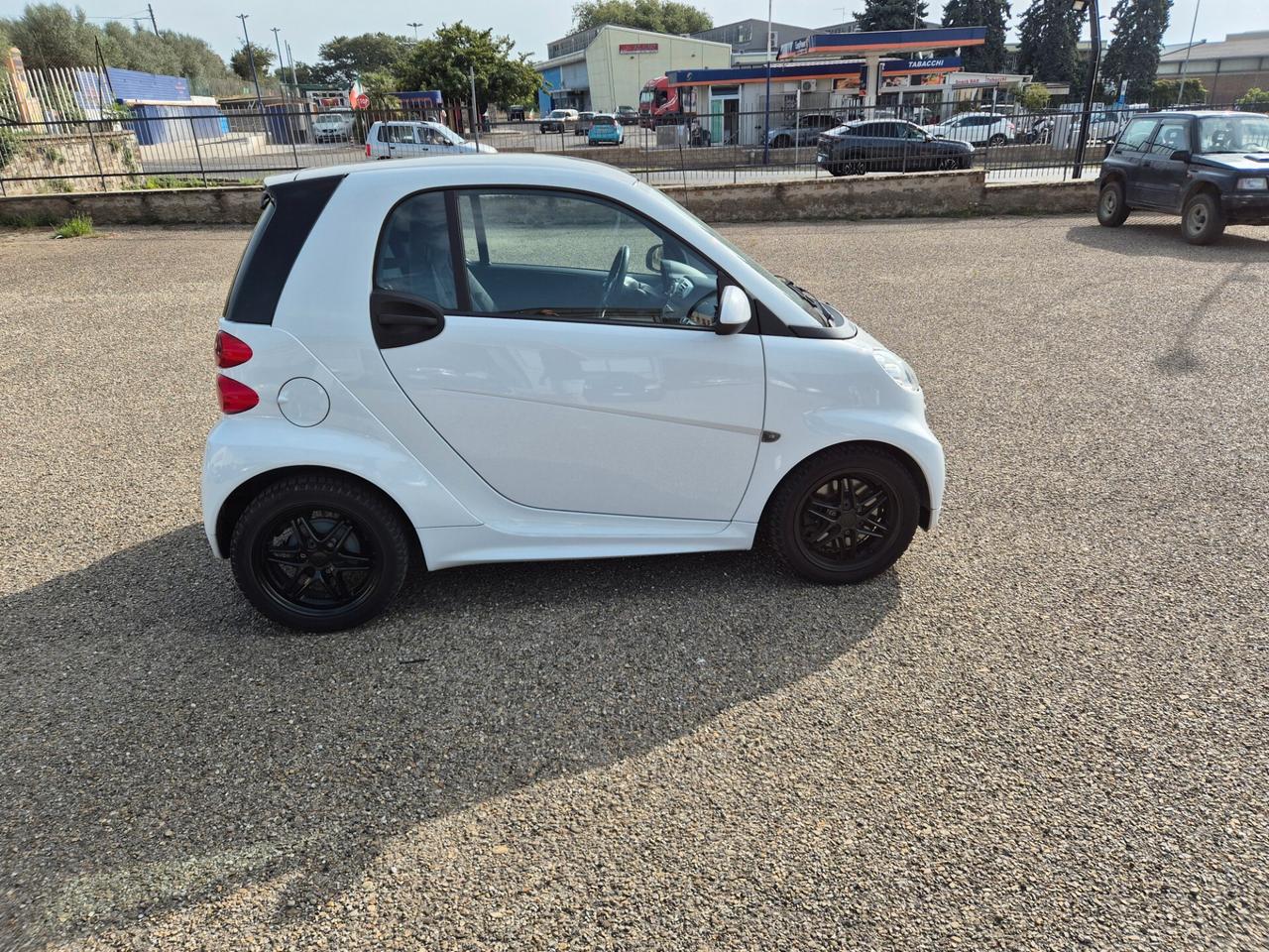 Smart ForTwo 1000 52 kW coupé pure