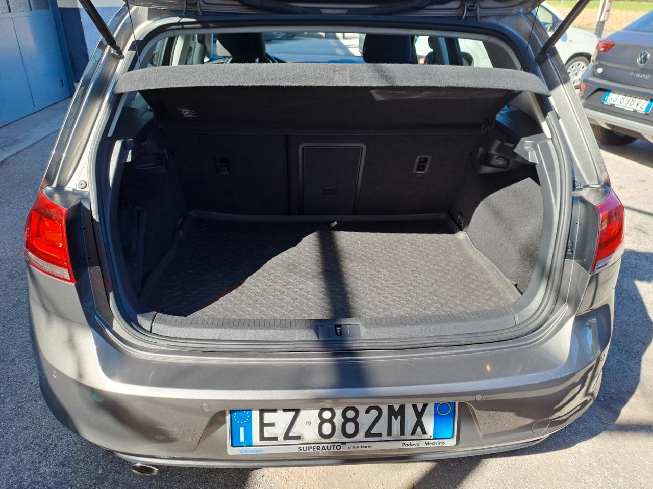 Volkswagen Golf Business 1.6 TDI 5p. Highline BlueMotion Technology
