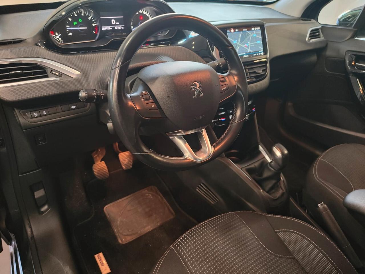 Peugeot 208 1.2 PureTech 82 3 porte Allure