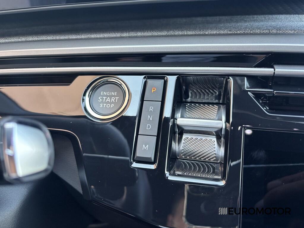 Peugeot 3008 1.2 Hybrid Allure e-DCS6