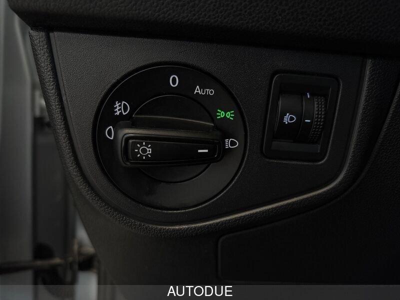 Volkswagen Polo VI 2022 1.0 tsi Life 95cv dsg