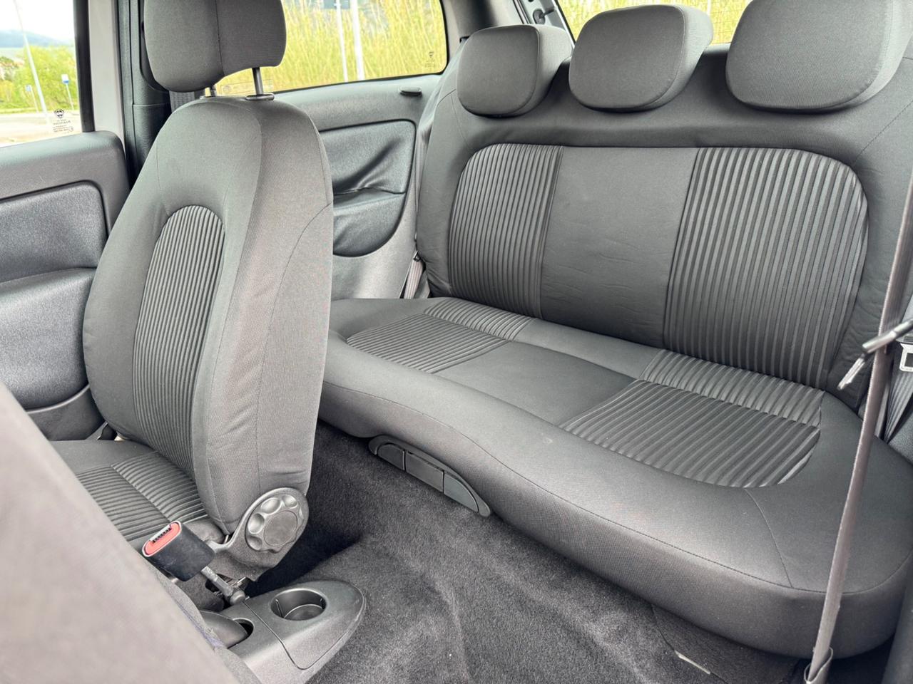 Lancia Ypsilon 1.2 69 CV Argento