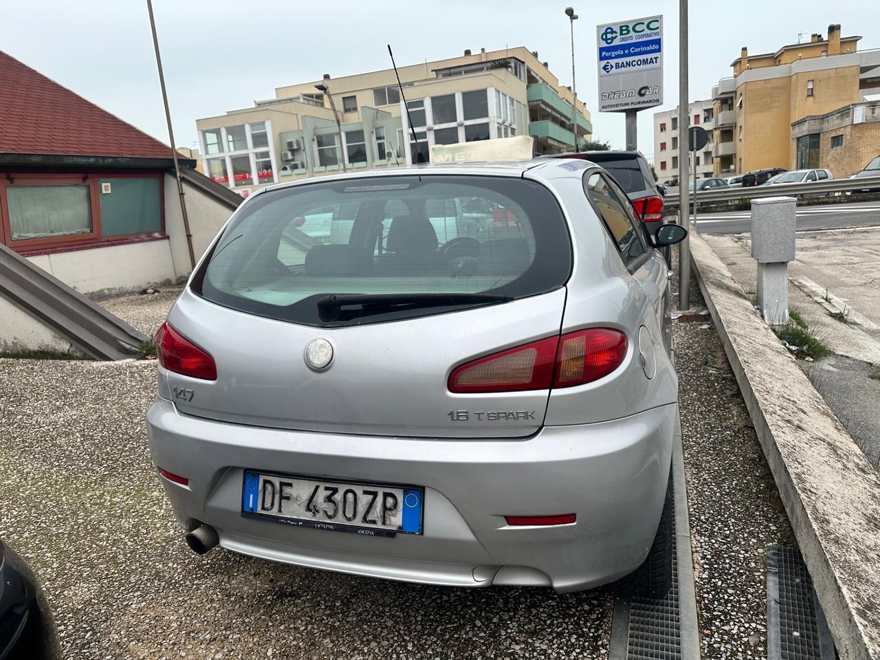 Alfa Romeo 147 1.6 16V TS (105) 5 porte Black Line