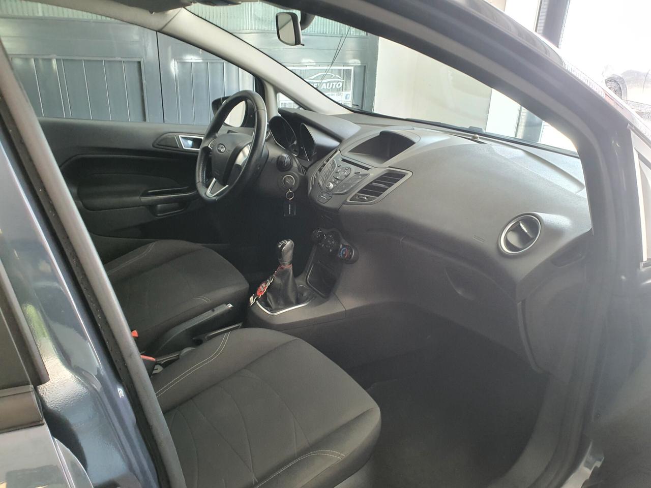 Ford Fiesta 1.5 TDCi 75 cv