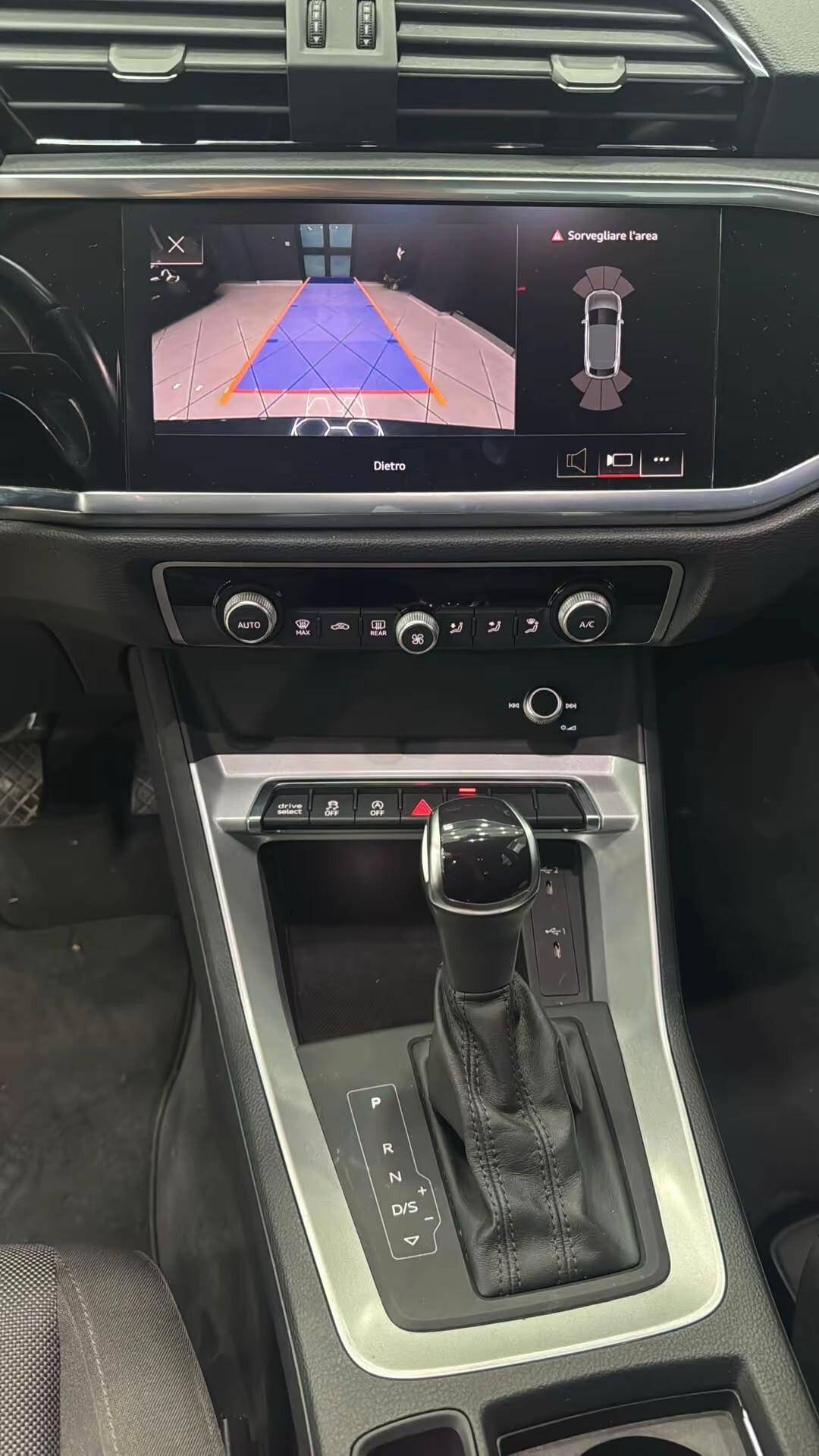 Audi Q3 35 TDI S tronic Business Advanced