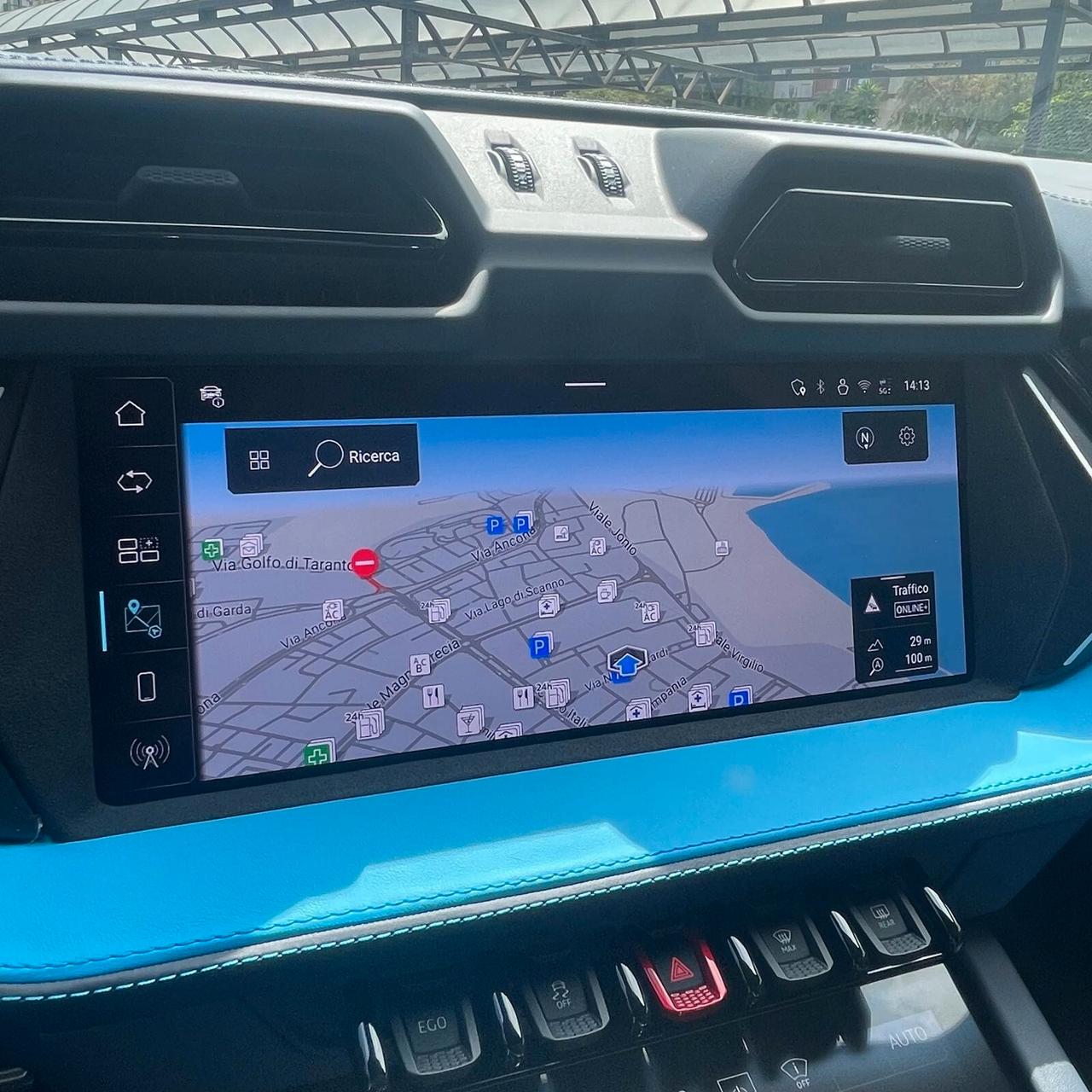 Lamborghini Urus 4.0 SE 2.000KM