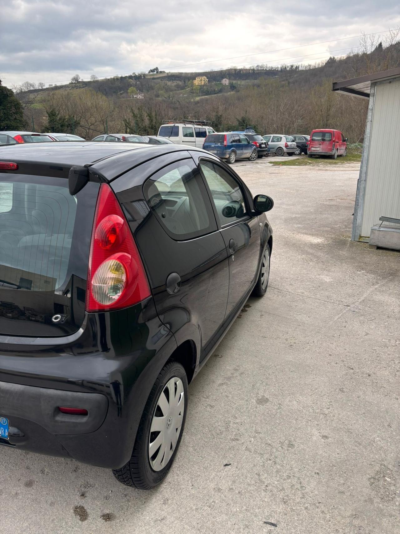 Peugeot 107 1.0 68CV 5p. Plaisir